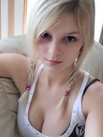 Incredible girlfriend pic